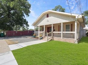 2422 Freeman Street, Houston TX 77009
