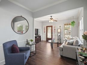 2422 Freeman Street, Houston TX 77009