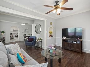 2422 Freeman Street, Houston TX 77009