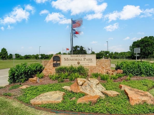 4415 April Meadow Way, Sugar Land TX 77479