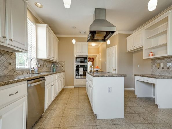 4415 April Meadow Way, Sugar Land TX 77479