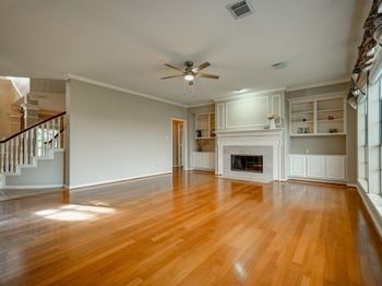 4415 April Meadow Way