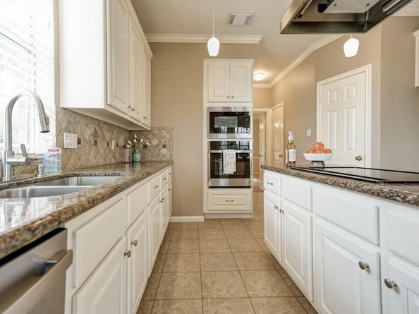 4415 April Meadow Way, Sugar Land TX 77479
