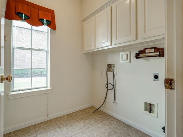4415 April Meadow Way, Sugar Land TX 77479