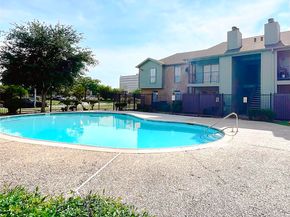 9350 Country Creek Drive 24, Houston TX 77036