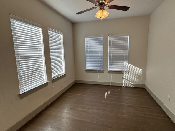 1660 Hawthorne Street, Houston TX 77006
