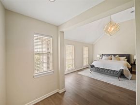 1609 Peden Street, Houston TX 77006