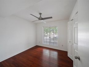 3900 Woodchase Drive 52, Houston TX 77042