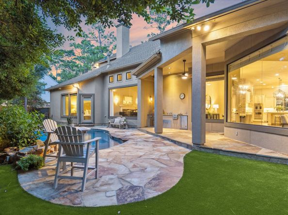 27 Williamsburg Lane, Bunker Hill Village TX 77024