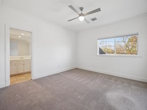6230 Locke Lane, Houston TX 77057