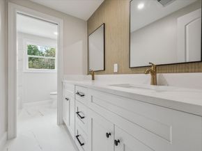 8011 Meadowcroft Drive, Houston TX 77063