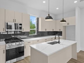 4709 Thornton Villas Lane, Houston TX 77018