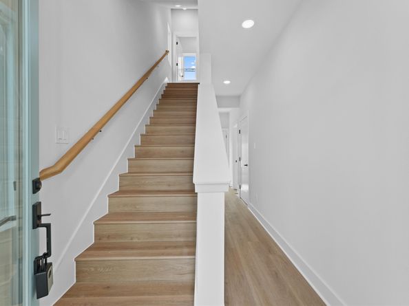 4709 Thornton Villas Lane, Houston TX 77018