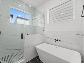 4709 Thornton Villas Lane, Houston TX 77018