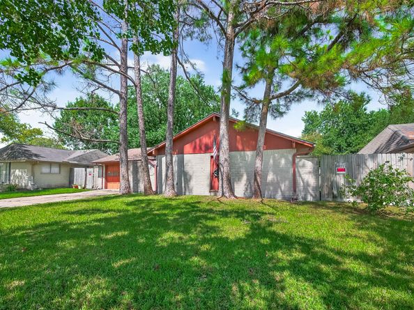 12707 Cooperstown Drive, Houston TX 77089