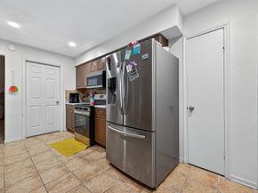 2606 Owens Cross Drive, Houston TX 77067