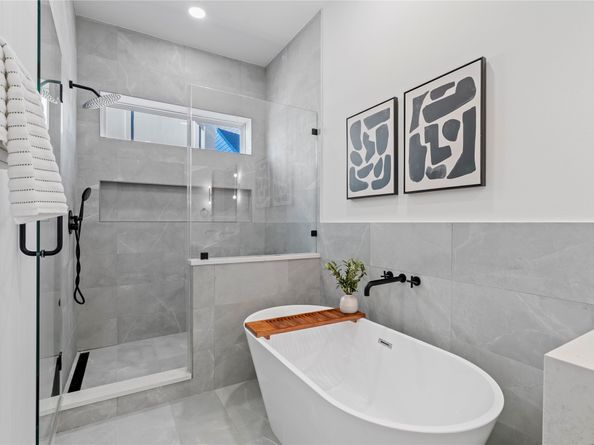 1423 E 36th Street, Houston TX 77022