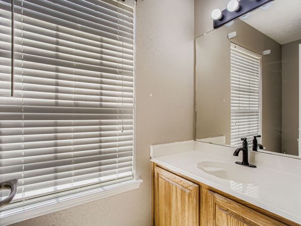 7519 Sunlight Lane, Houston TX 77095