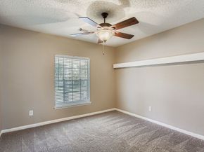 7519 Sunlight Lane, Houston TX 77095