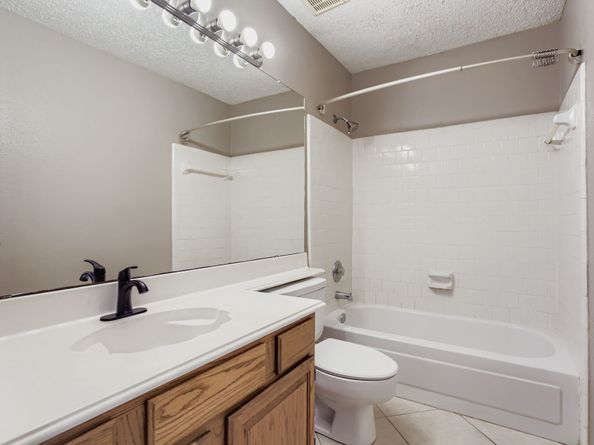 7519 Sunlight Lane, Houston TX 77095