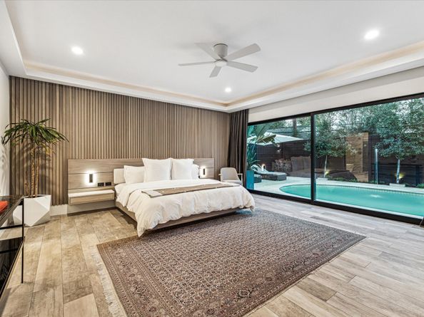 5406 Woodway Drive, Houston TX 77056
