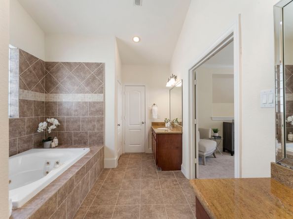 3408 Hutchins Street, Houston TX 77004