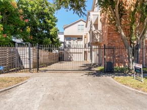 3408 Hutchins Street, Houston TX 77004