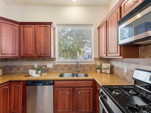 3408 Hutchins Street, Houston TX 77004