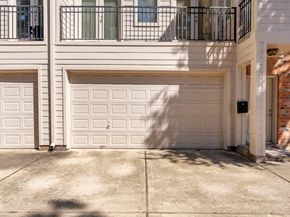 3408 Hutchins Street, Houston TX 77004
