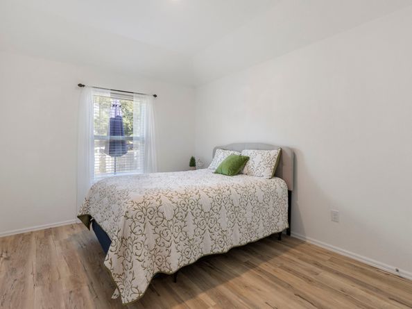 11258 Stirton Drive, Tomball TX 77375