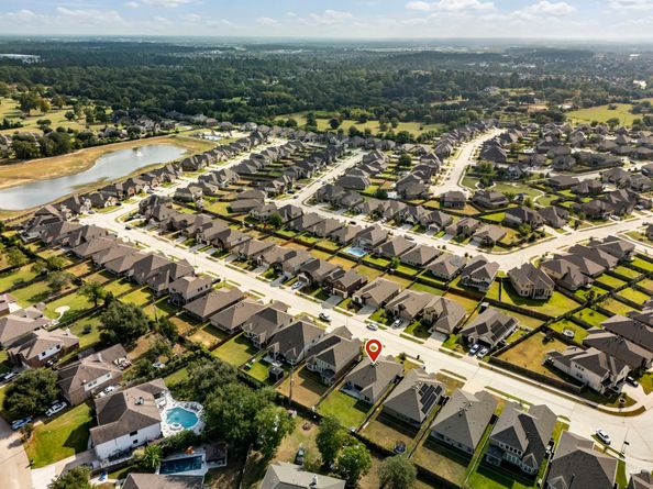 11258 Stirton Drive, Tomball TX 77375