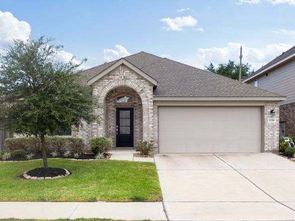 11258 Stirton Drive, Tomball TX 77375