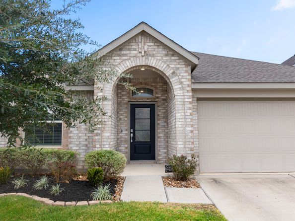 11258 Stirton Drive, Tomball TX 77375