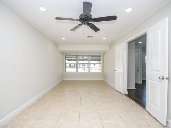 7419 Jalna Street, Houston TX 77055