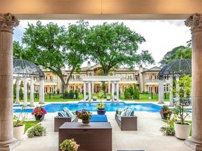 6 W Rivercrest Drive, Houston TX 77042