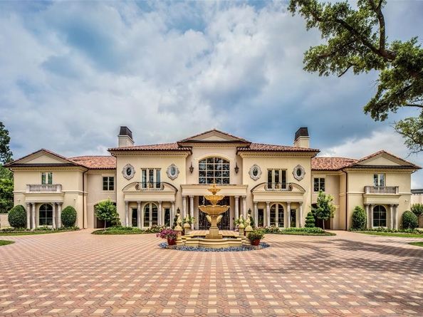 6 W Rivercrest Drive, Houston TX 77042