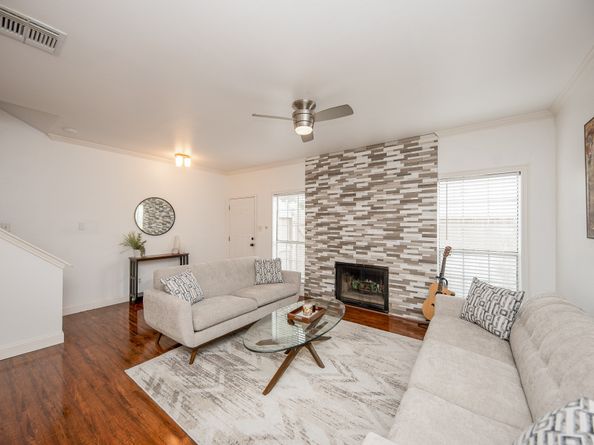 2842 Holly Hall Street 2842, Houston TX 77054