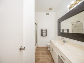 2842 Holly Hall Street 2842, Houston TX 77054