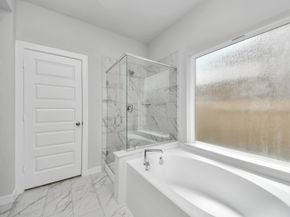 12035 Maple Oak Drive, Houston TX 77066