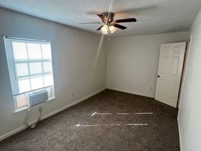 6838 Carothers Street, Houston TX 77028