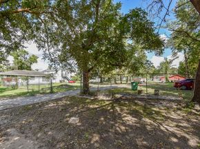 2413 E Crosstimbers Street, Houston TX 77093