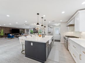 10206 Burgoyne Road, Houston TX 77042