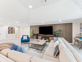 10206 Burgoyne Road, Houston TX 77042