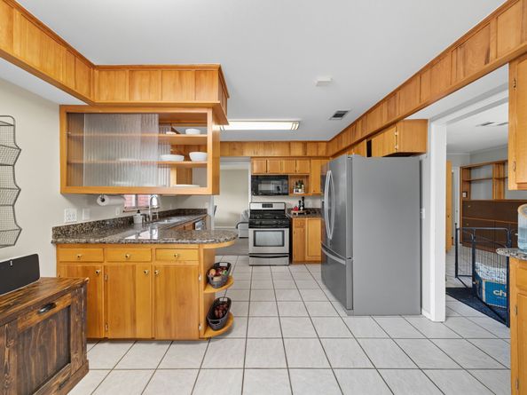 3921 Brookwoods Drive, Houston TX 77092
