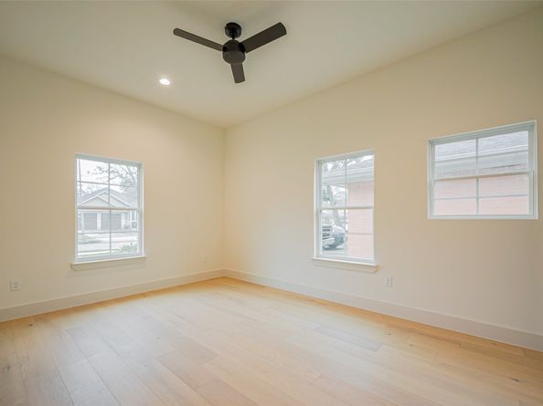 10134 Oboe Drive, Houston TX 77025