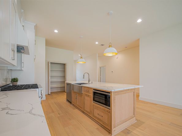 10134 Oboe Drive, Houston TX 77025