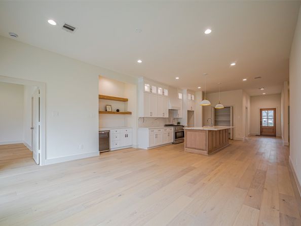10134 Oboe Drive, Houston TX 77025