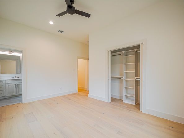10134 Oboe Drive, Houston TX 77025