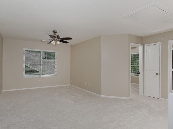 48 W New Avery Place, The Woodlands TX 77382