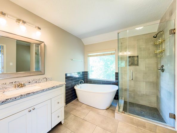 14031 Valechase Lane, Houston TX 77014